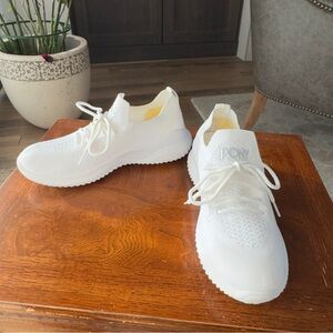 Pony Women's White Knit Sneakers